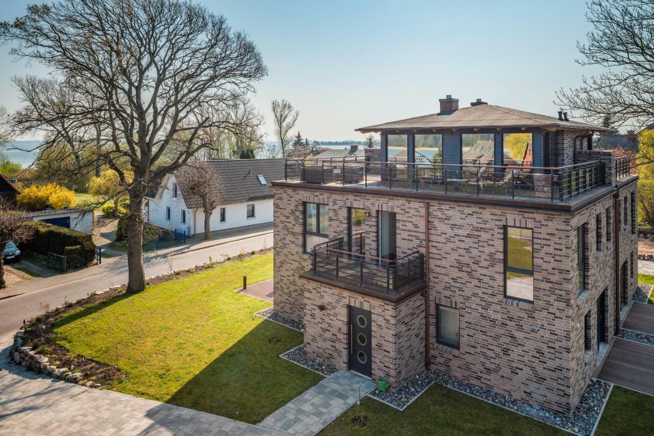 Villa Lotsenhaeuser Ruegen - Luxus Ferienhaus - 3 Schlafzimmer - Sauna - Dachterrasse Mit Boddenblick Breege Bagian luar foto